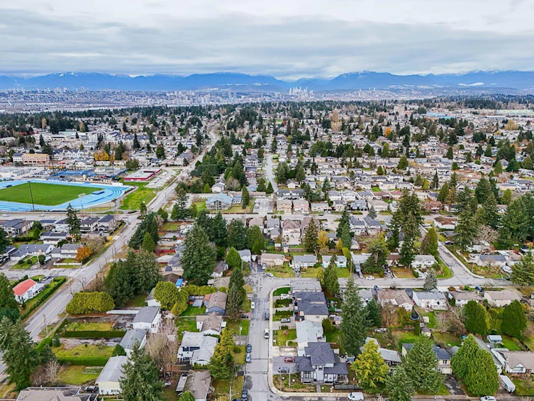 8124 116a, Delta, BC, V4C 5Y8 - 33