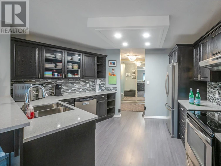 203-250 Scott Avenue, Penticton, BC, V2A 2J5 - 17
