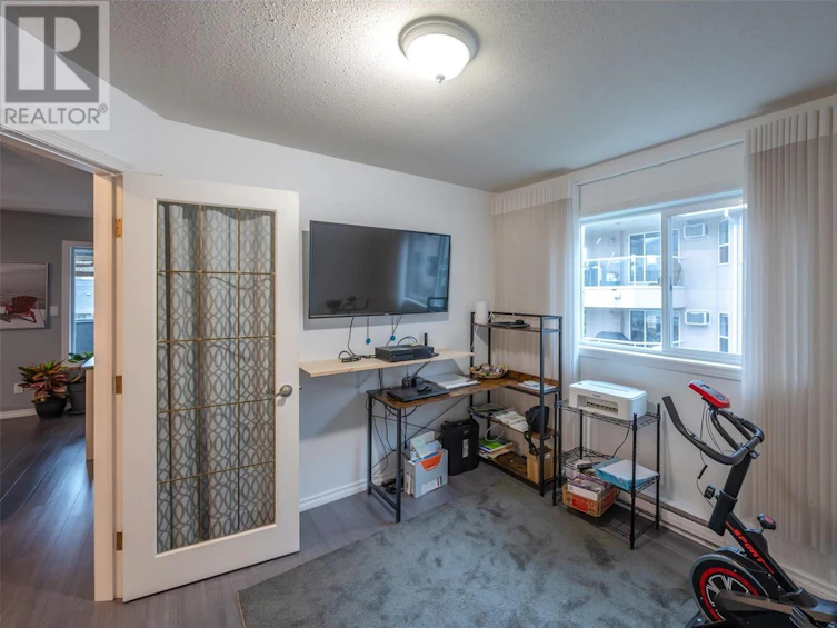 203-250 Scott Avenue, Penticton, BC, V2A 2J5 - 22