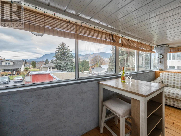 203-250 Scott Avenue, Penticton, BC, V2A 2J5 - 26
