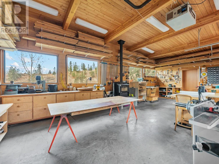 1290 Riddle Road, Penticton, BC, V2A 8X2 - 43