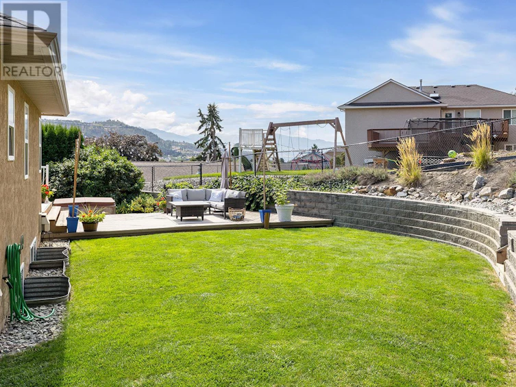 160 Portview Court, Kelowna, BC, V1V 1T9 - 8