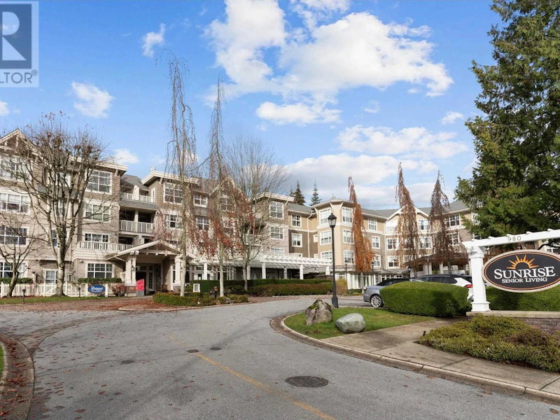 415 - 960 Lynn Valley Road, North Vancouver BC V7J 3V6