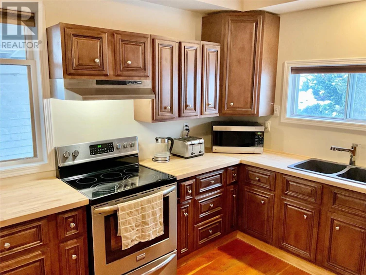 226 Kimberley N Avenue, Greenwood, BC, V0H 1J0 - 25