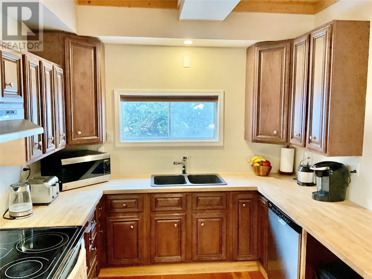 226 Kimberley N Avenue, Greenwood, BC, V0H 1J0 - 26
