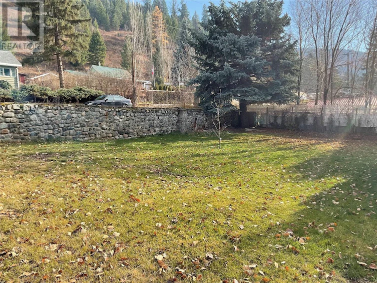 226 Kimberley N Avenue, Greenwood, BC, V0H 1J0 - 9