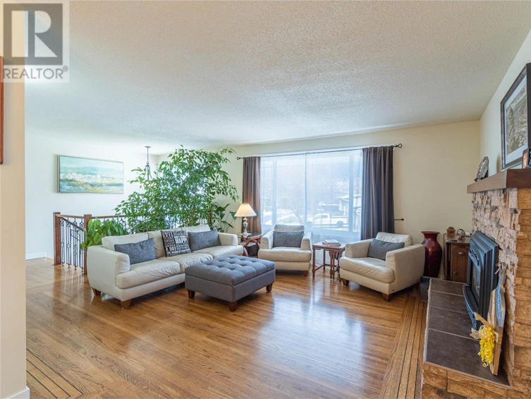 1937 Cardinal Drive, Kamloops, BC, V2C 4H5 - 6