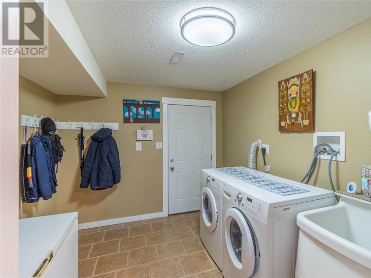 1937 Cardinal Drive, Kamloops, BC, V2C 4H5 - 24