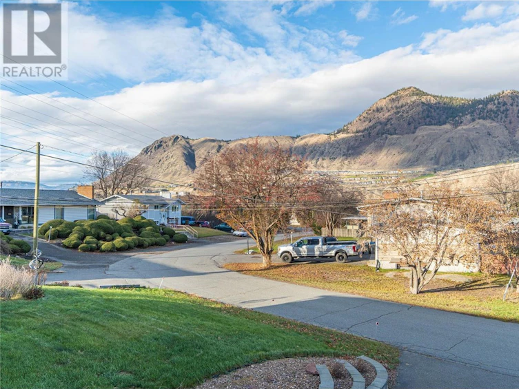 1937 Cardinal Drive, Kamloops, BC, V2C 4H5 - 46