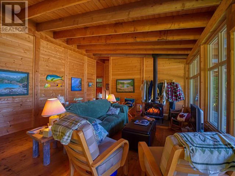 Portage Cove, Campbell River Area Small Islands, BC - 18