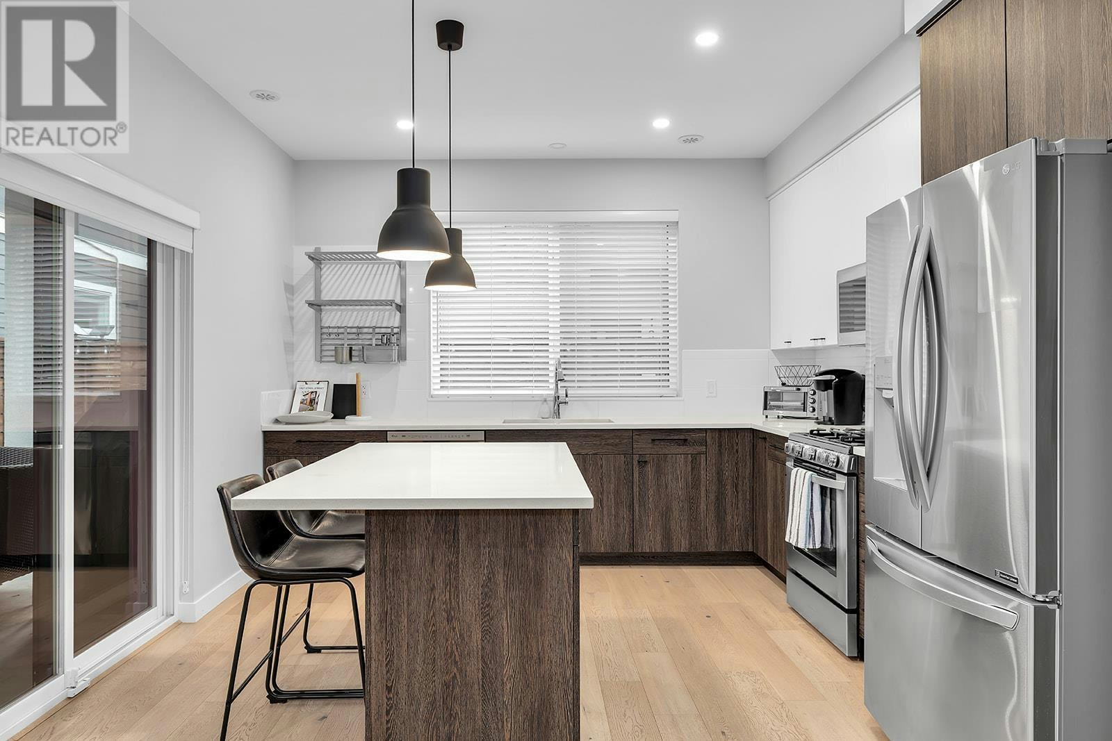 1933 Ethel Street, Kelowna, BC, V1Y 2Z6 - 11