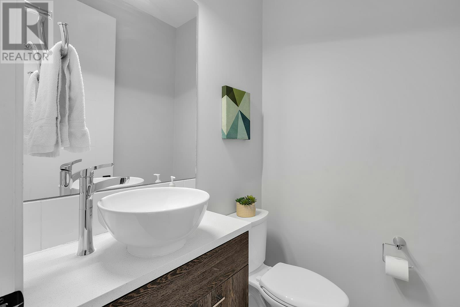 1933 Ethel Street, Kelowna, BC, V1Y 2Z6 - 16