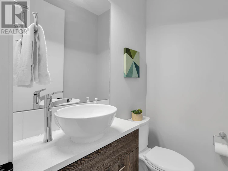 1933 Ethel Street, Kelowna, BC, V1Y 2Z6 - 16