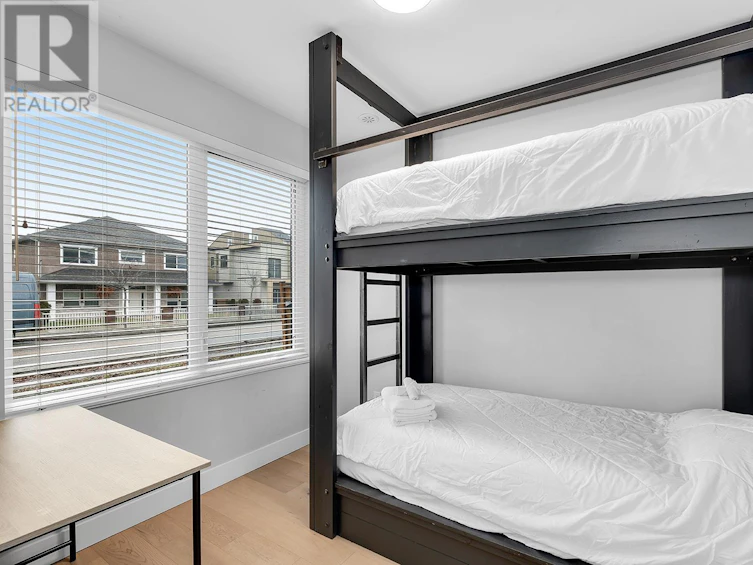 1933 Ethel Street, Kelowna, BC, V1Y 2Z6 - 18