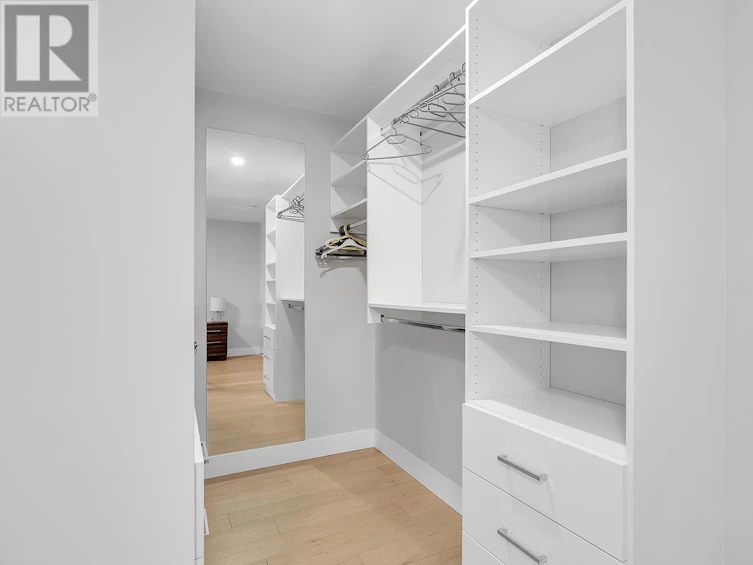 1933 Ethel Street, Kelowna, BC, V1Y 2Z6 - 27