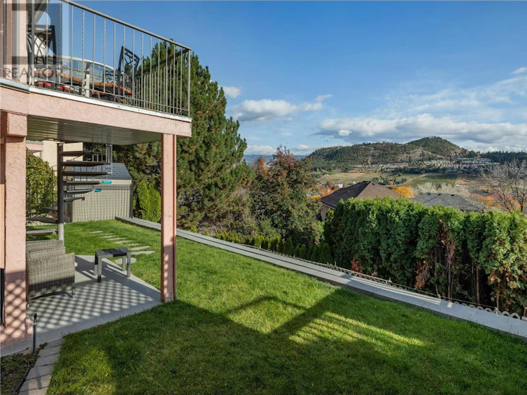 573 North Spruceview Place, Kelowna, BC, V1V 1S7 - 32