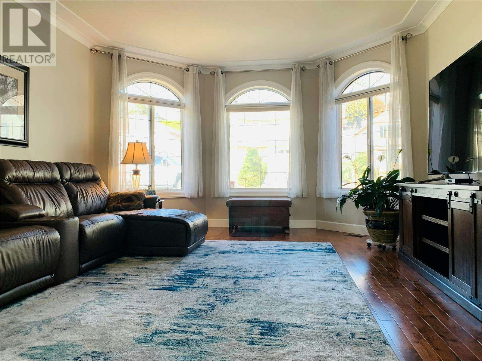 573 North Spruceview Place, Kelowna, BC, V1V 1S7 - 6