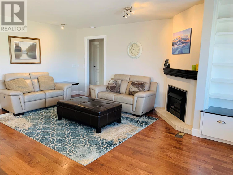 573 North Spruceview Place, Kelowna, BC, V1V 1S7 - 4