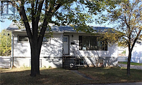 537 4th Street W, Shaunavon, SK, S0N 2M0
