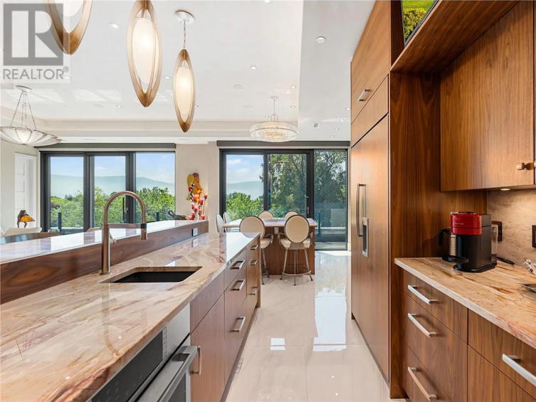 301-2245 Abbott Street, Kelowna, BC, V1Y 1E2 - 13