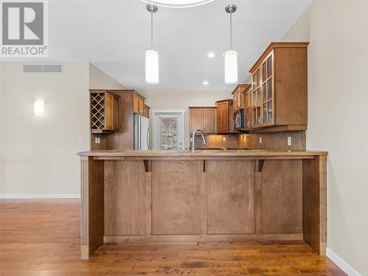 4995 Windsong Crescent, Kelowna, BC, V1W 5C4 - 7