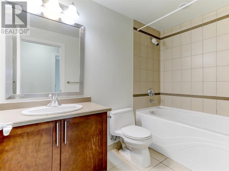 304-1160 Bernard Avenue, Kelowna, BC, V1Y 6R2 - 23