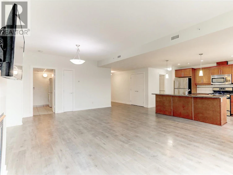 304-1160 Bernard Avenue, Kelowna, BC, V1Y 6R2 - 7