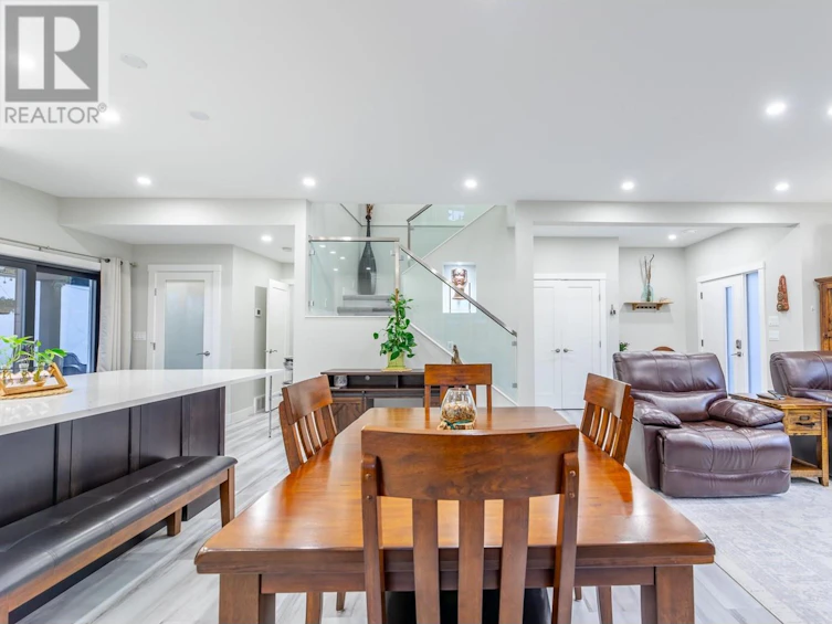 445 Ritchie Avenue, Naramata, BC, V0H 1N0 - 16