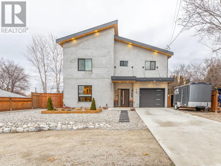 445 Ritchie Avenue, Naramata, BC, V0H 1N0 - 2