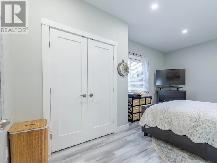 445 Ritchie Avenue, Naramata, BC, V0H 1N0 - 30