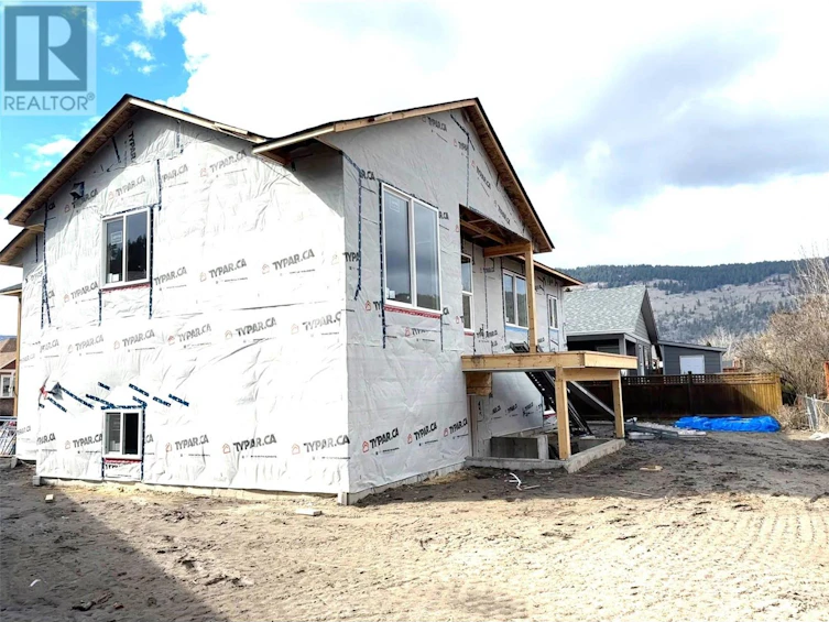 93 Leighton Avenue, Chase, BC, V0E 1M0 - 2