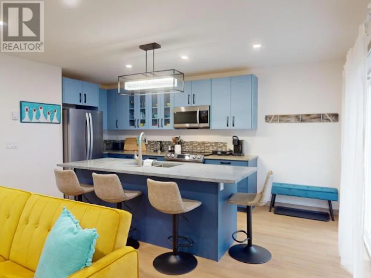 3465 Oak Street, Texada Island, BC - 2
