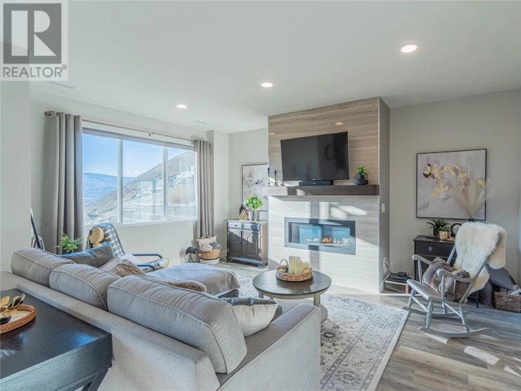 4102 Rio Vista Place, Kamloops, BC, V2H 0E1 - 8