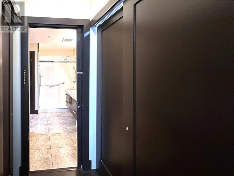 203-460 5th Avenue, Kamloops, BC, V2C 5Y2 - 14