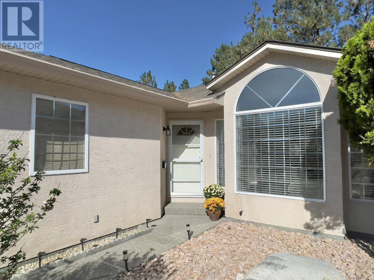 149-1634 Carmi Avenue, Penticton, BC, V2A 8K5 - 2