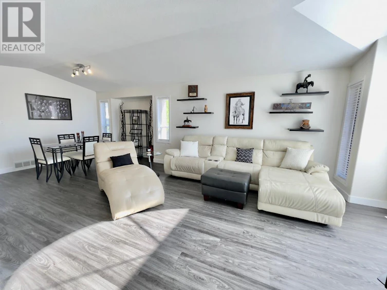 149-1634 Carmi Avenue, Penticton, BC, V2A 8K5 - 6