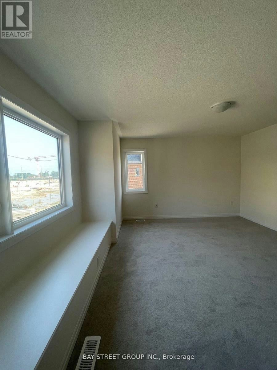 160 William Booth Avenue, Newmarket, ON, L3X 0K7 - 9