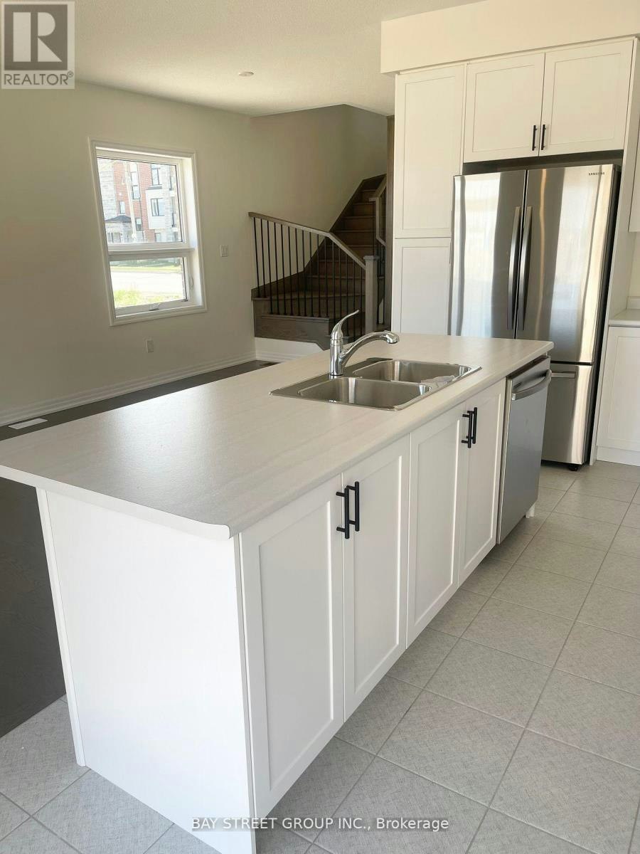 160 William Booth Avenue, Newmarket, ON, L3X 0K7 - 5