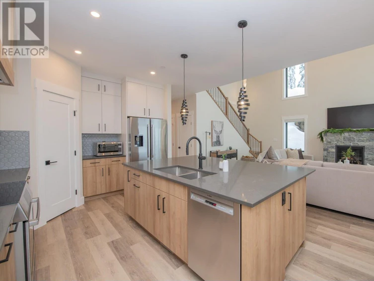 9993 Cathedral Drive, Armstrong, BC, V1B 3M1 - 14