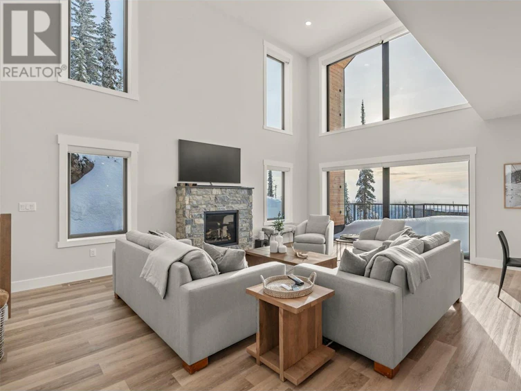 9993 Cathedral Drive, Armstrong, BC, V1B 3M1 - 7