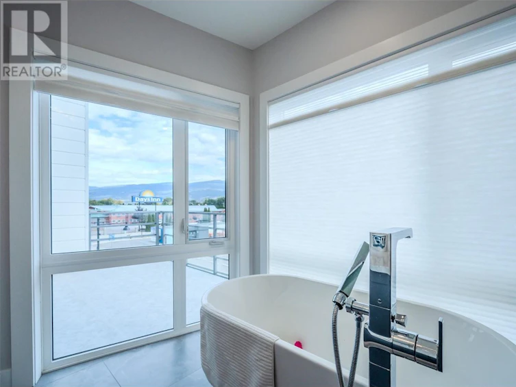131-201 Wylie Street, Penticton, BC, V2A 0H3 - 40