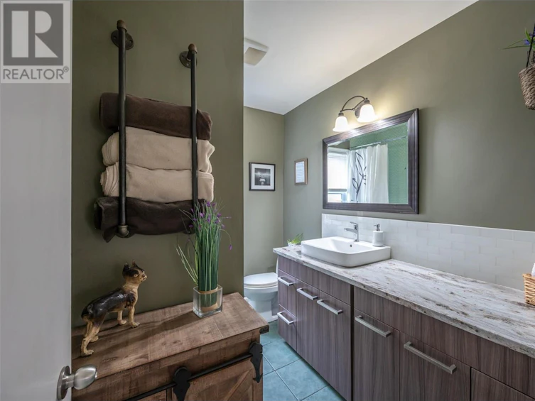 6527 Hollow Street, Oliver, BC, V0H 1T0 - 34
