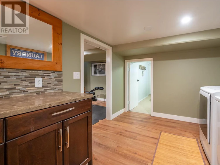 6527 Hollow Street, Oliver, BC, V0H 1T0 - 44