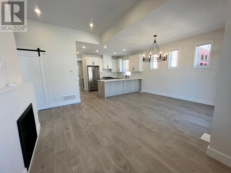 23-8000 Vedette Drive, Osoyoos, BC, V0H 1V2 - 17