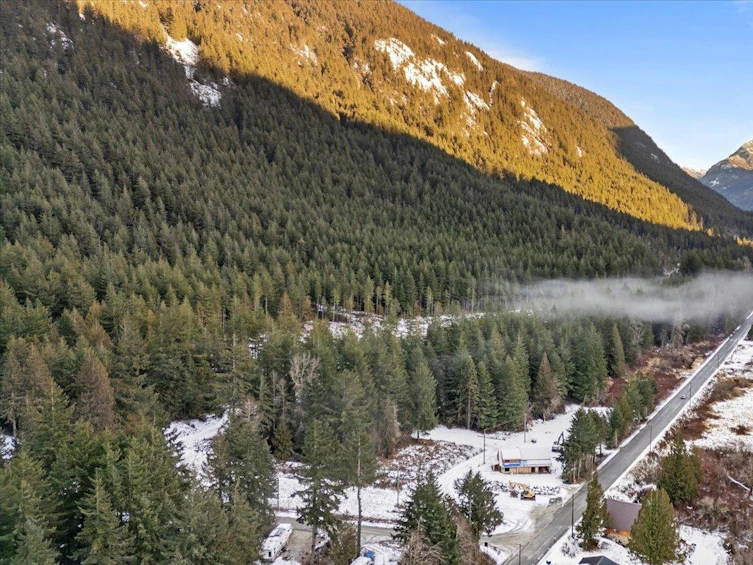 LMV-7 Old Hope Princeton Sunshine Valley Highway, Hope, BC, V0X 1L5 - 13