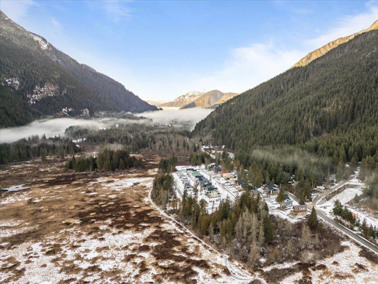 LMV-7 Old Hope Princeton Sunshine Valley Highway, Hope, BC, V0X 1L5 - 17
