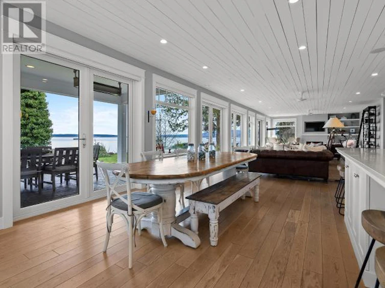 3569 Marine Avenue, Powell River, BC, V8A 5K6 - 8