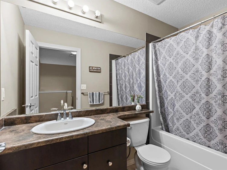 138 Calvert Wd, Fort Saskatchewan, AB, T8L 0E6 - 13
