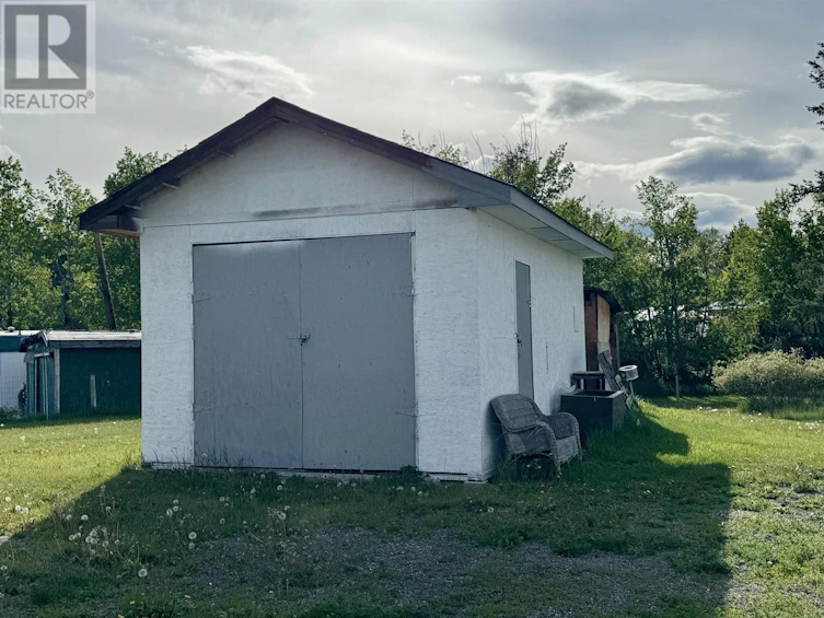 5563-103 Mile Lake Road, 103 Mile House, BC, V0K 2E1 - 6