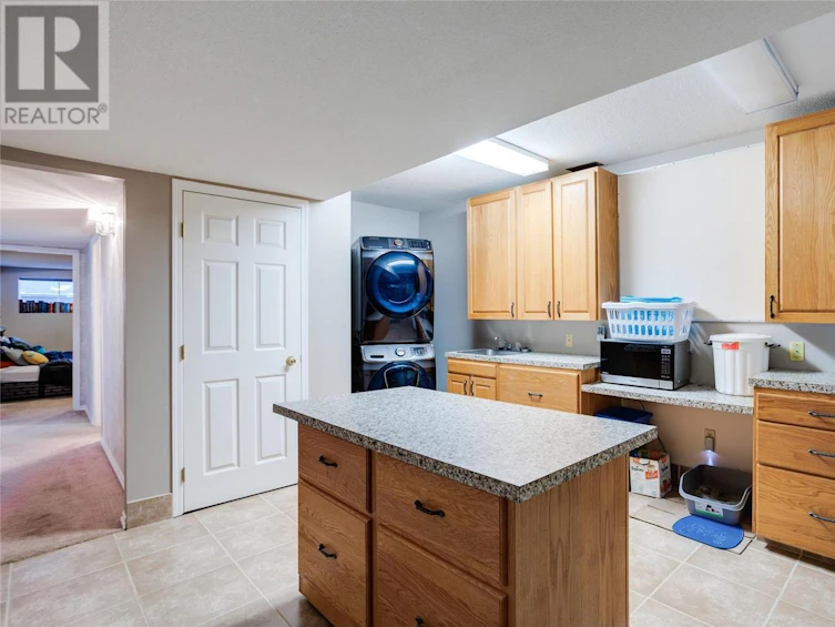1175 Toovey Road, Kelowna, BC, V1X 6R3 - 41